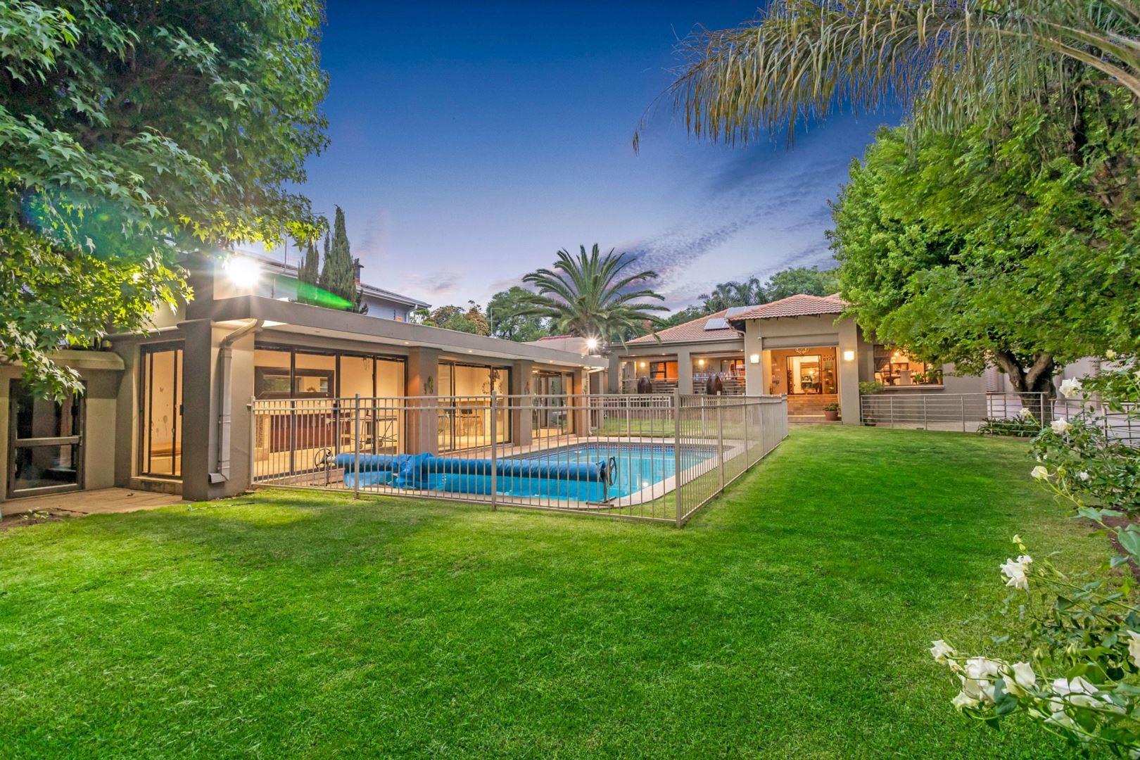 4 Bedroom House for sale in Orchards P24113468973