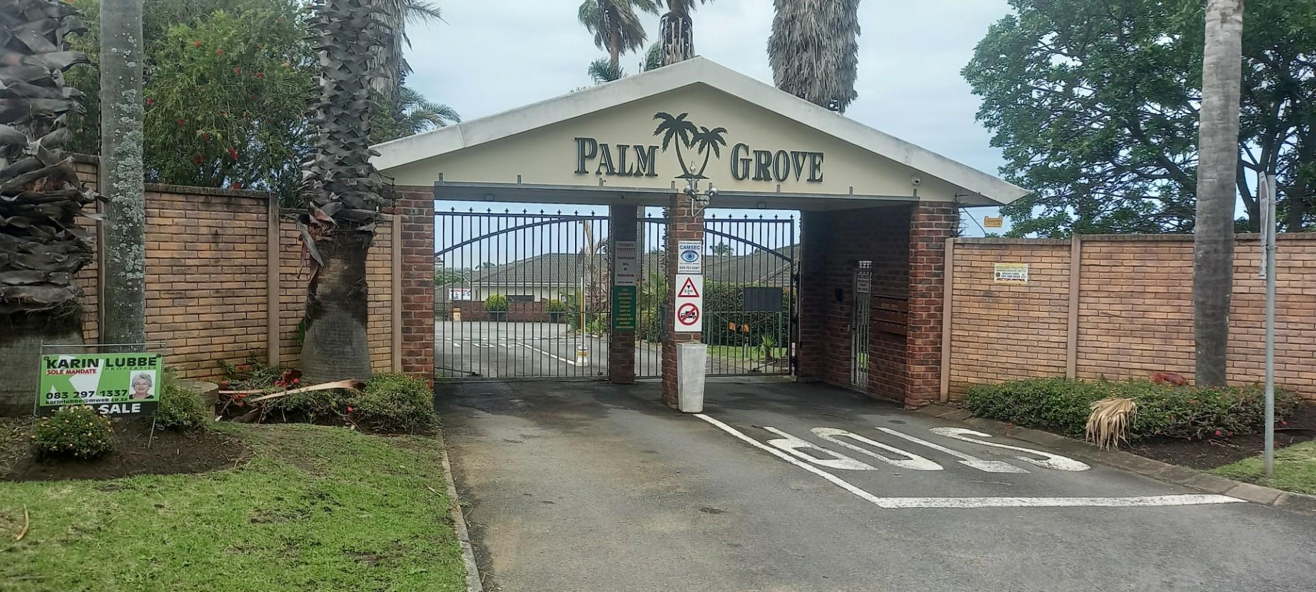 2 Bedroom Townhouse for sale in Gonubie P24113469265