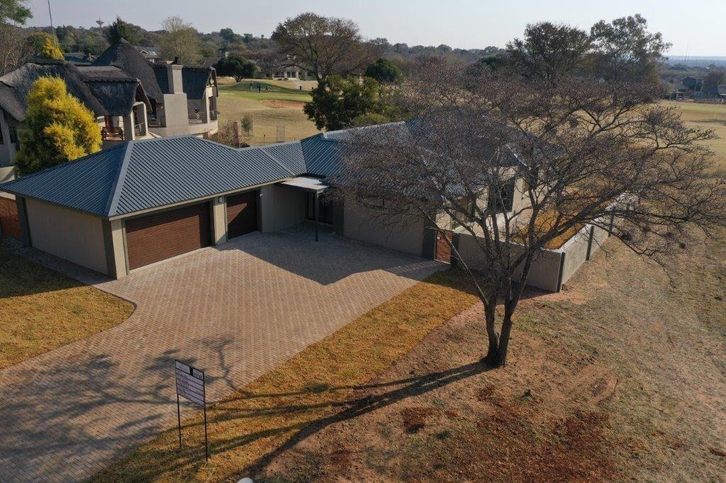 3 Bedroom House for sale in Koro Creek Golf Estate P24113493622