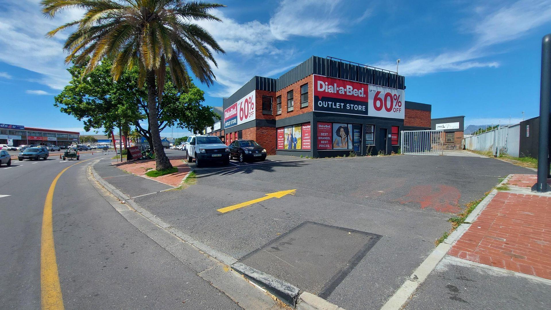 Industrial property to rent in Montague Gardens 9 Montague Drive