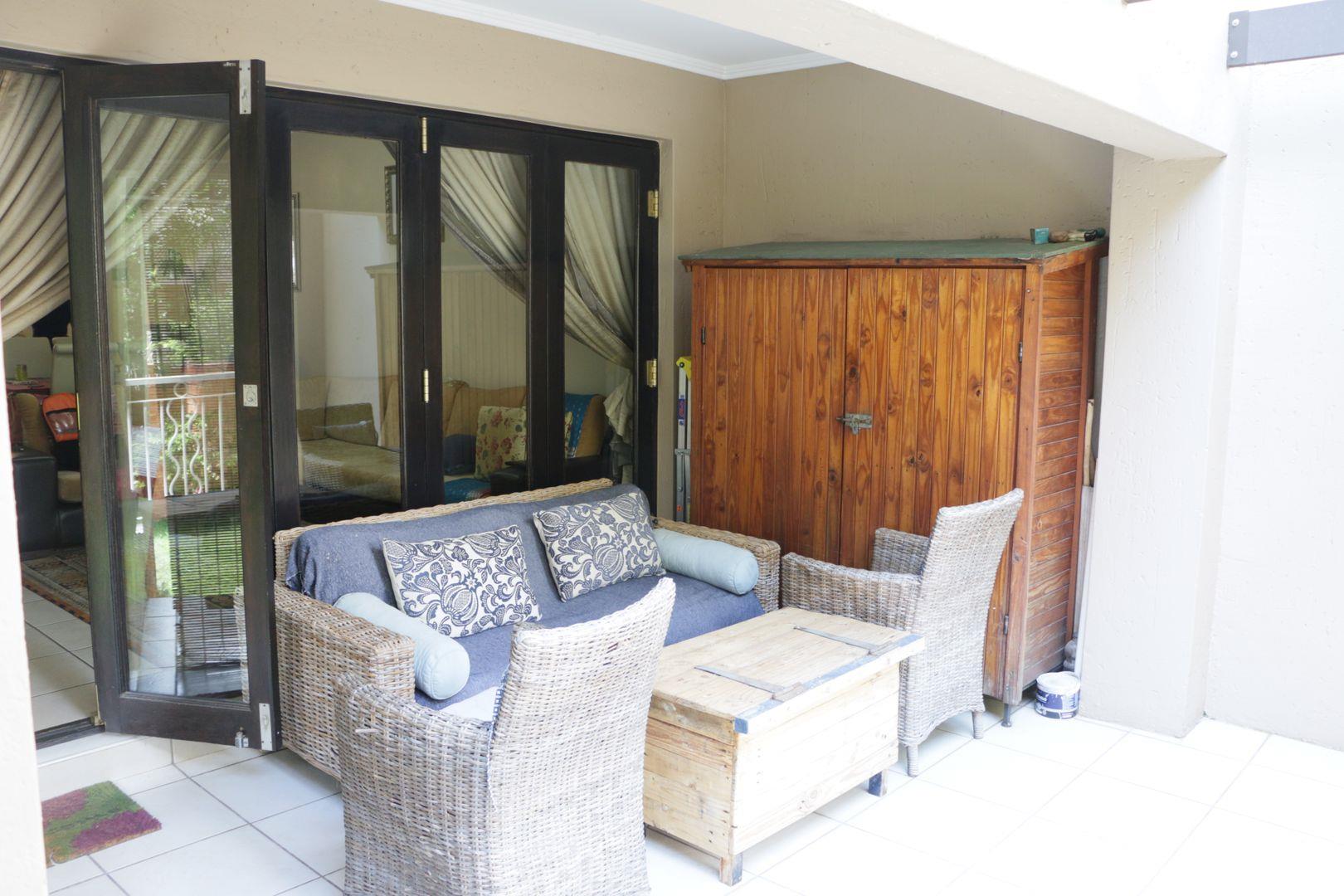 2 Bedroom Apartment / flat to rent in Sunninghill P24113495603