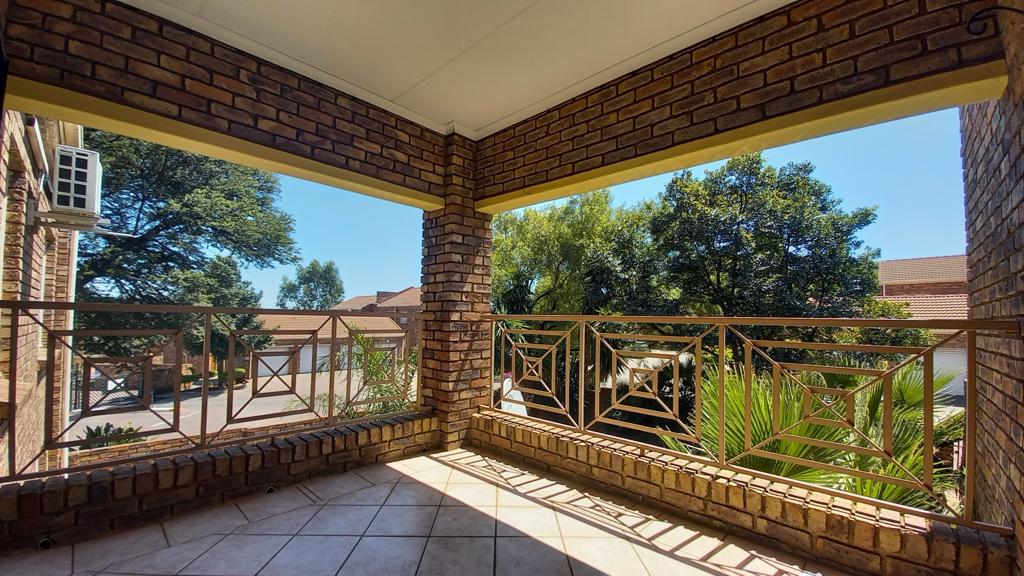 Lyttelton Manor Property Apartments / flats for sale in Lyttelton