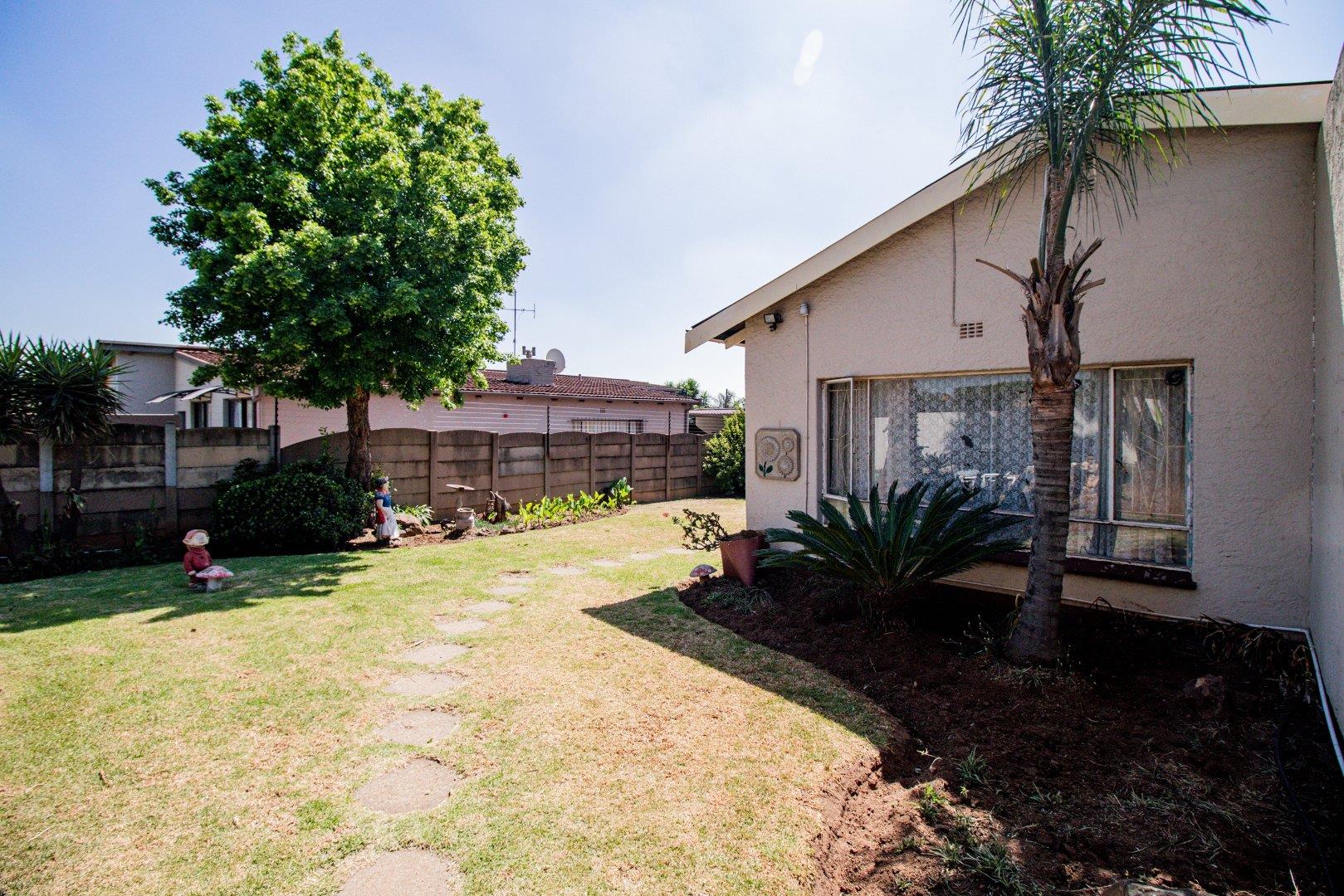 Elsburg Property Houses for sale in Elsburg