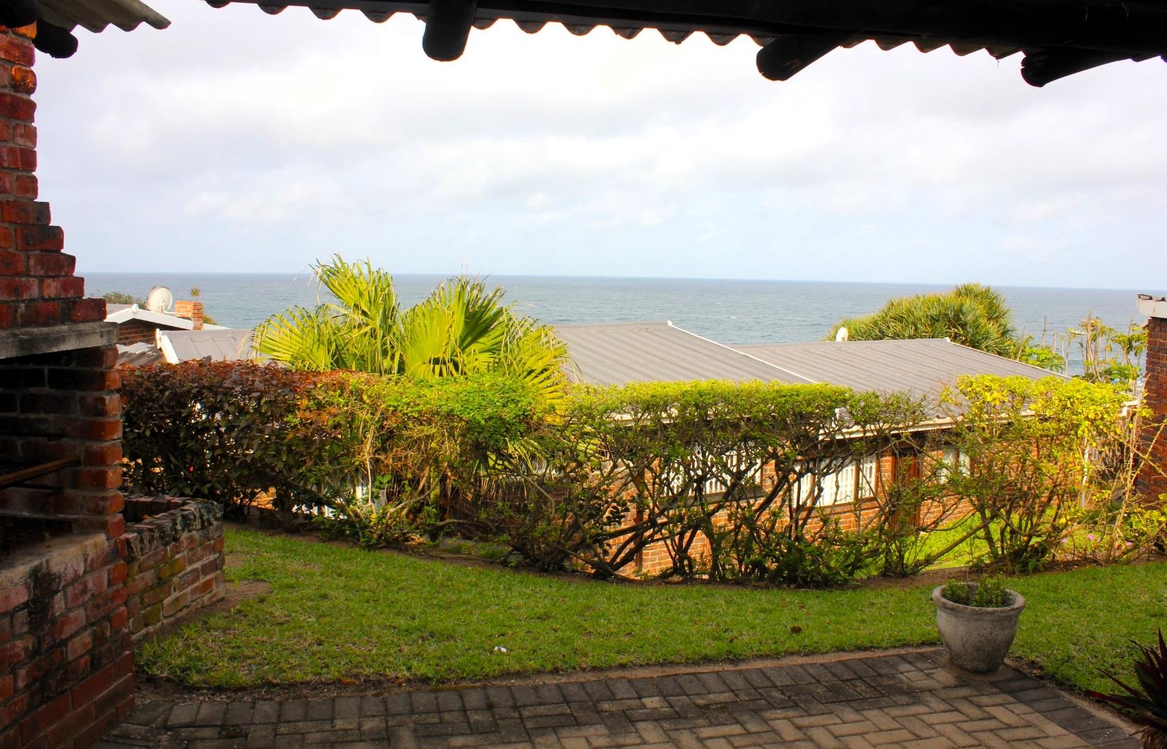 3 Bedroom Townhouse for sale in Margate Ocean Echo, 129 Marine Drive