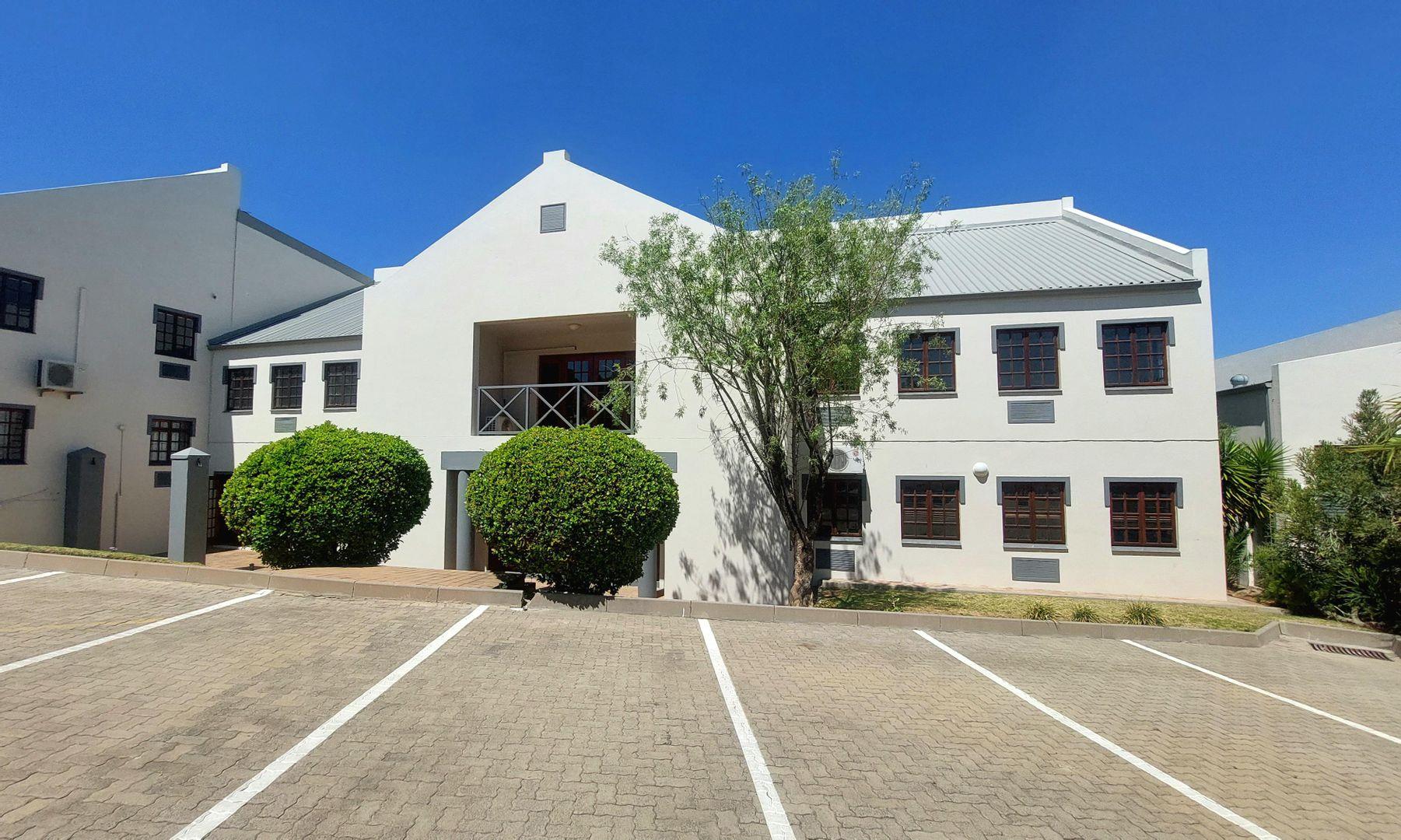 Industrial property to rent in Halfway House 54 Richards Drive P24