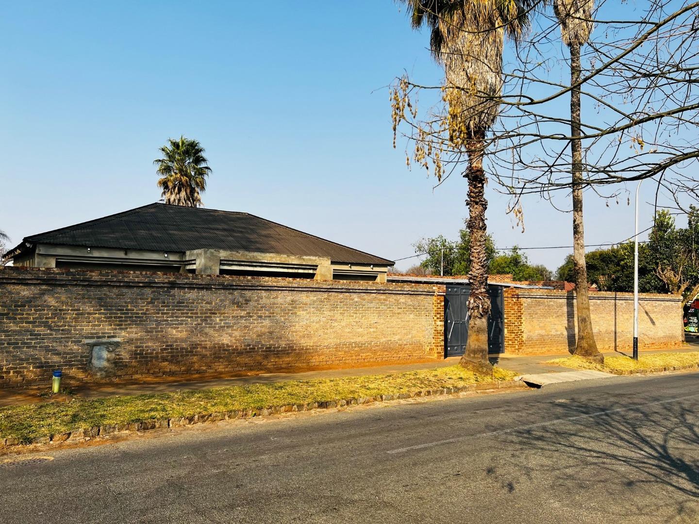 3 Bedroom House for sale in Newlands P24113501990