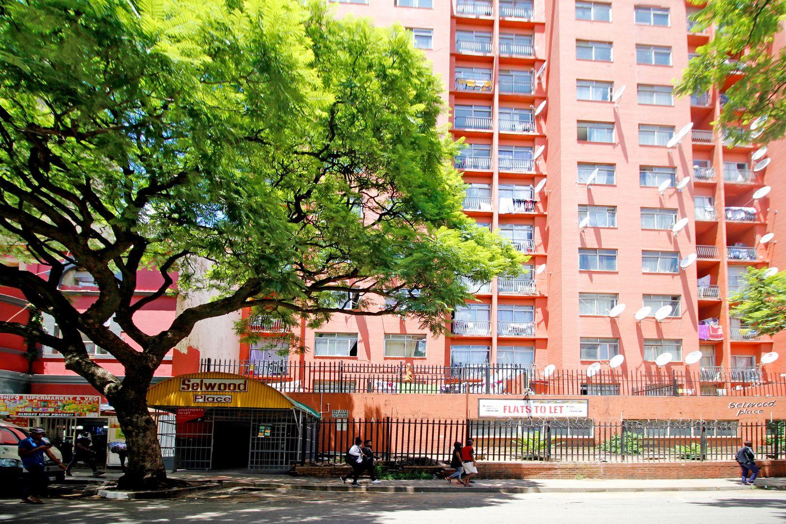 Berea, Johannesburg Property Apartments / flats to rent in Berea