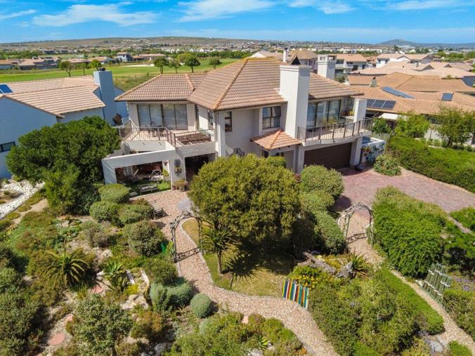 5 Bedroom House for Sale in Langebaan Country Estate