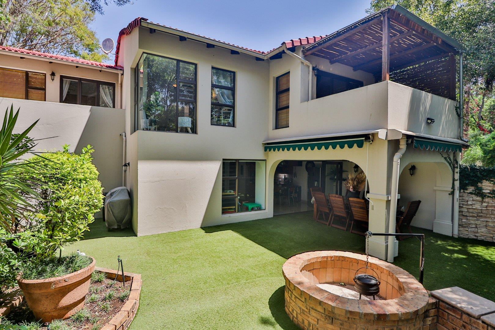 3 Bedroom Townhouse for sale in Eagles Landing 55 Eagles Landing