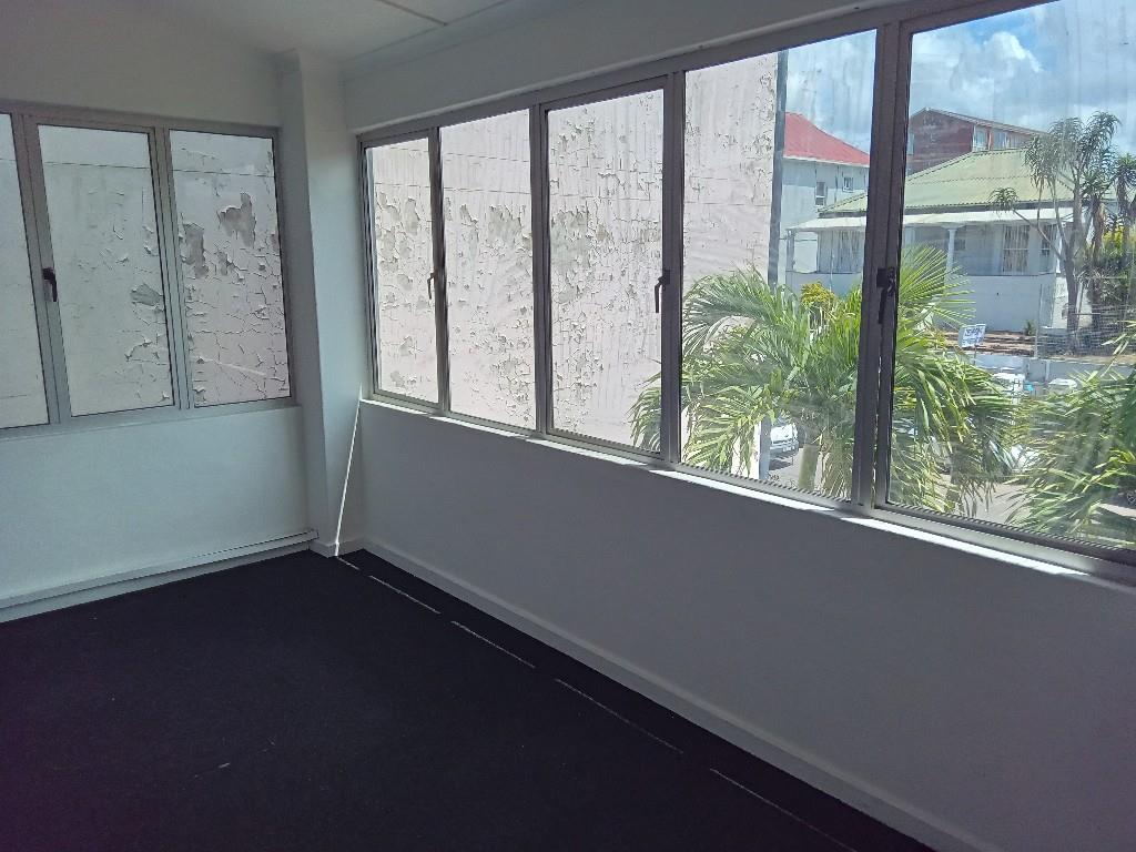 Commercial property to rent in Morningside P24113508382