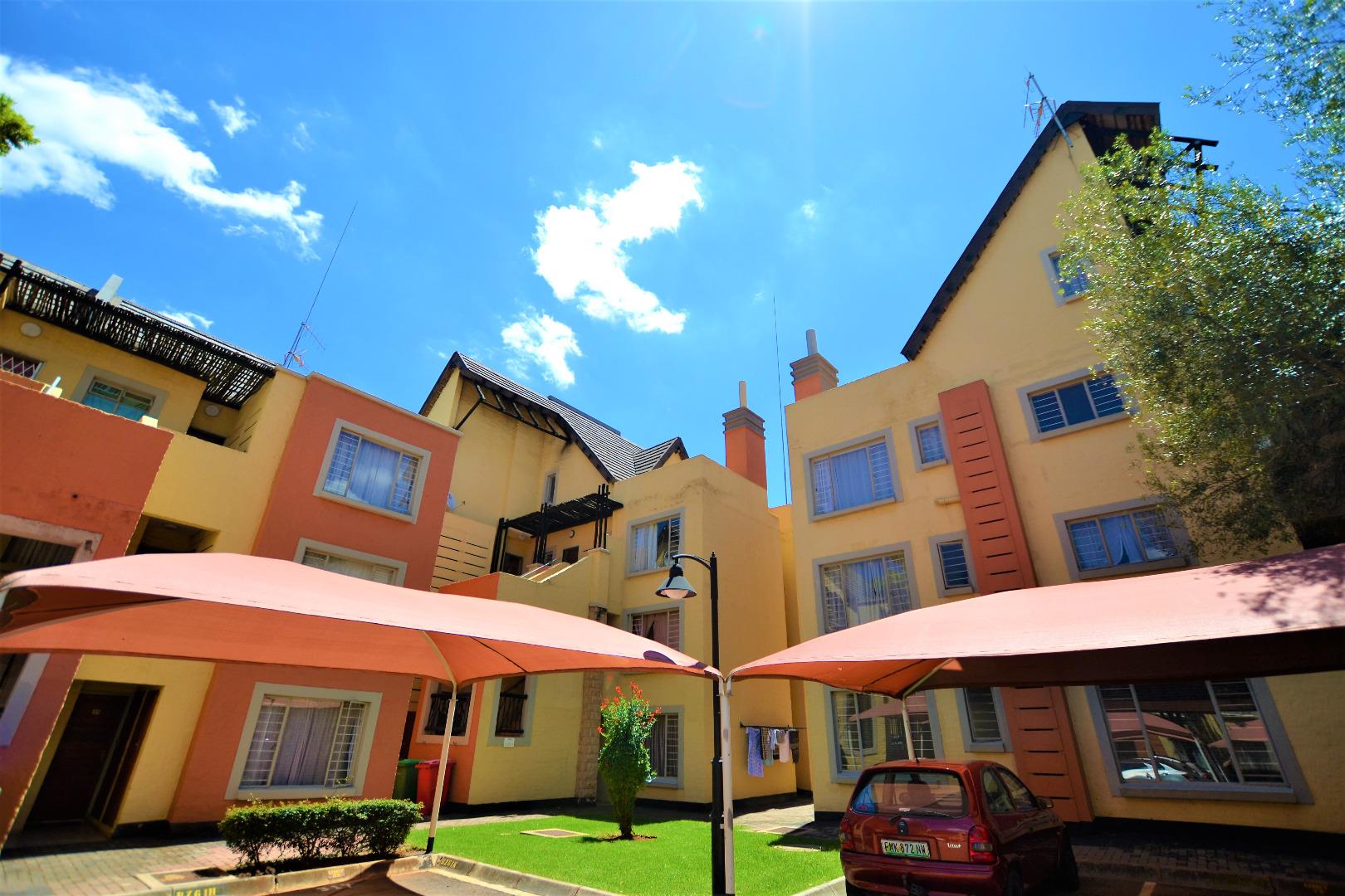 1 Bedroom Apartment / flat for sale in Clubview P24114020062