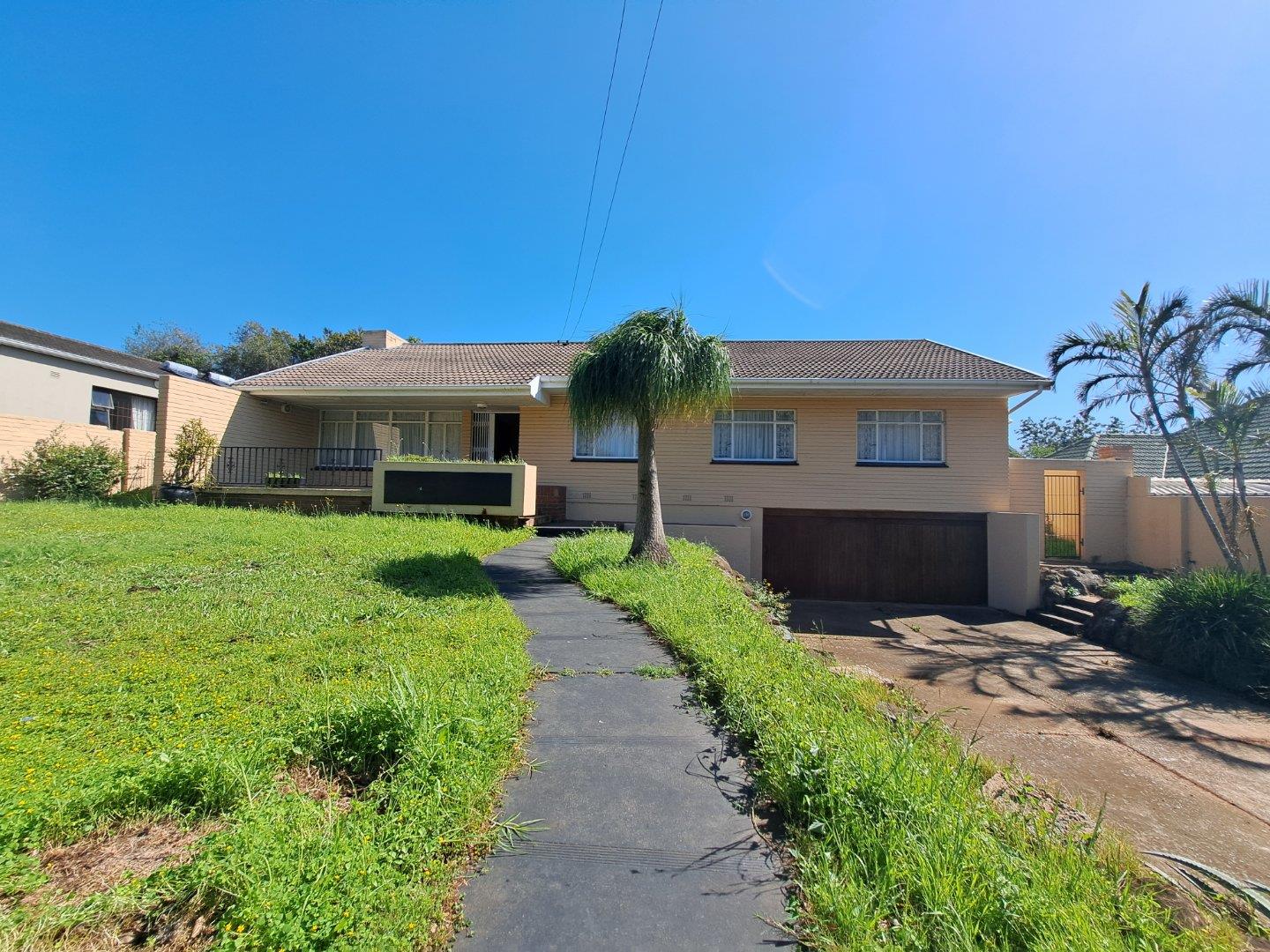 3 Bedroom House for sale in Vincent P24113510860