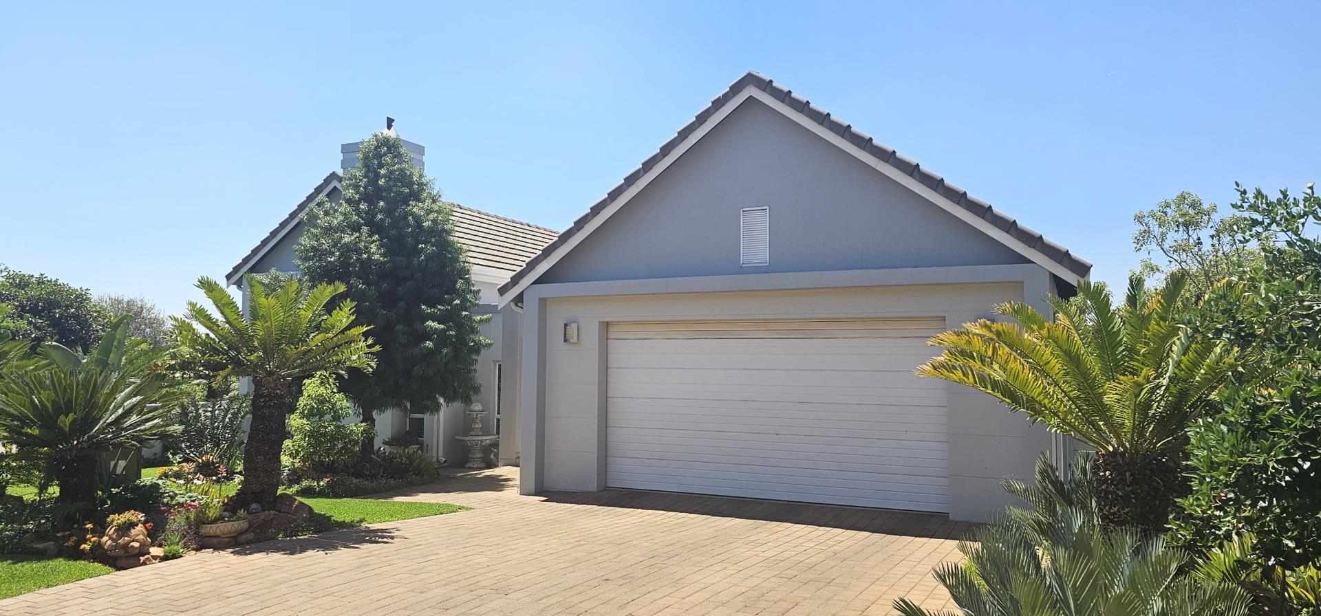 3 Bedroom House for sale in Retire at Midstream P24113513668