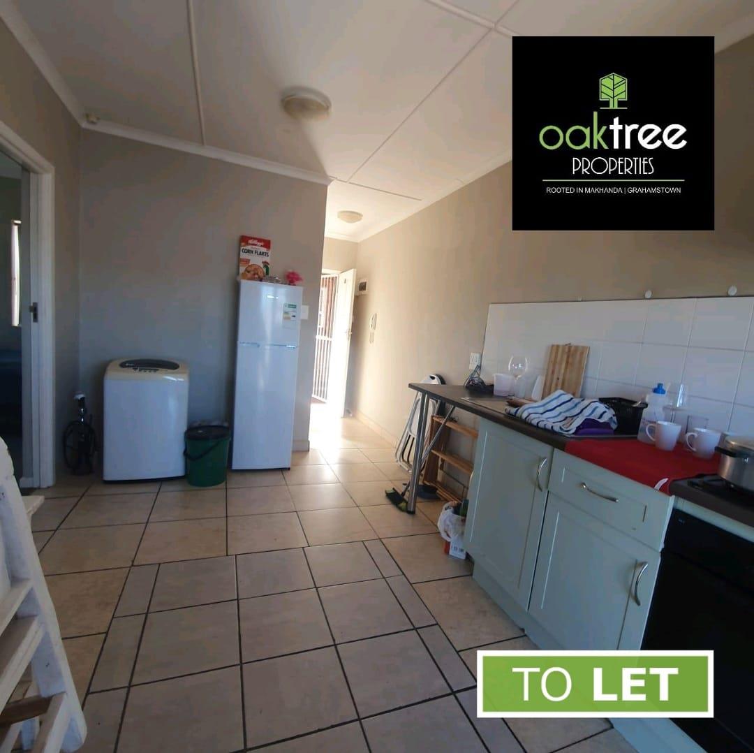 2 Bedroom Apartment / flat to rent in Grahamstown Central P24113513675