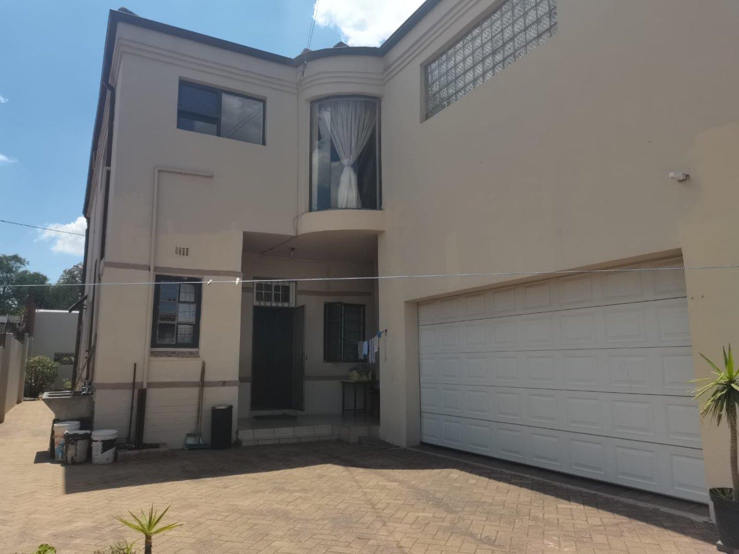 Mayfair West Property Property and houses for sale in Mayfair West