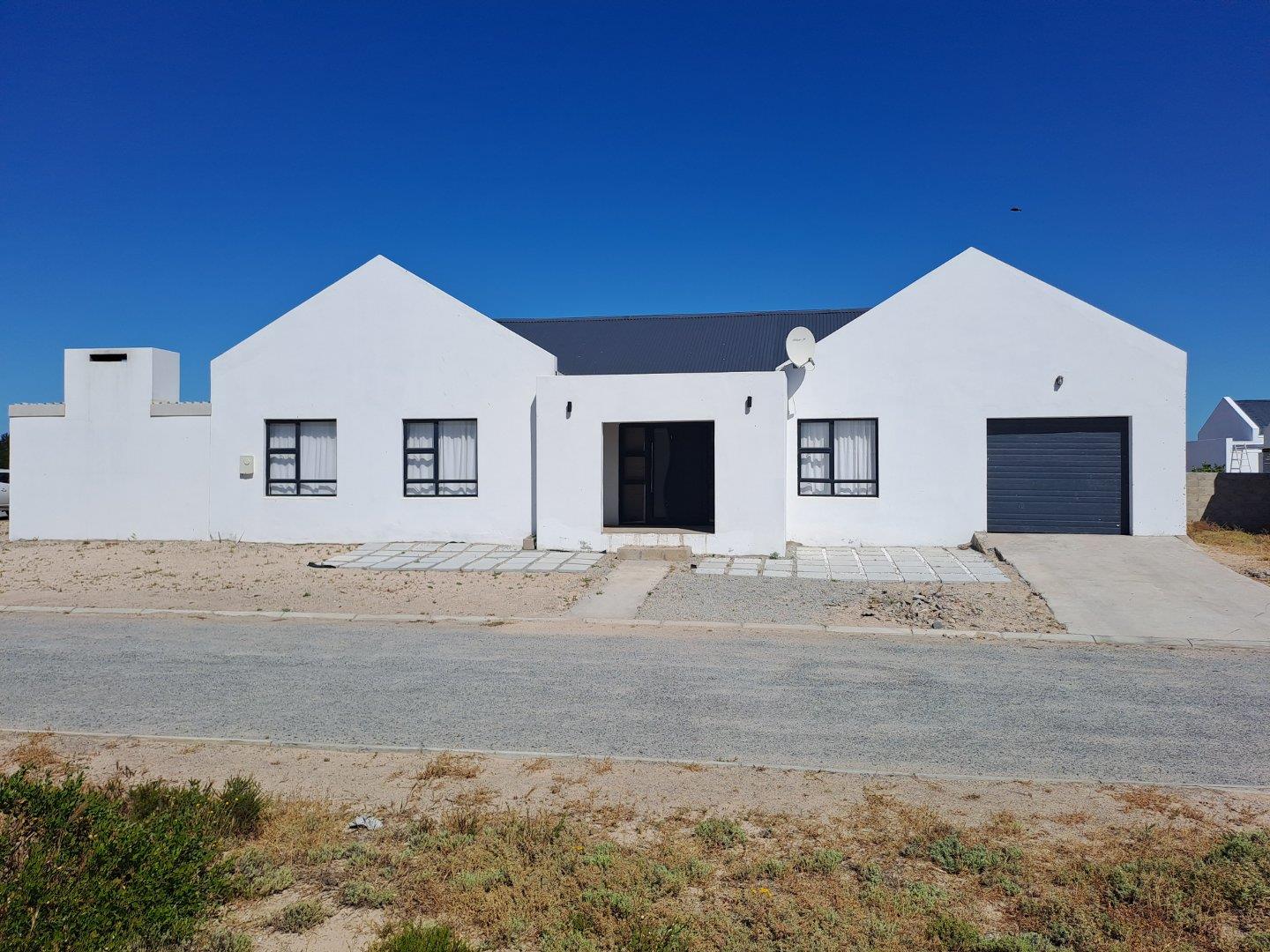 3 Bedroom House for sale in Britannia Bay 35 Mosselplaat Crescent P24113514617