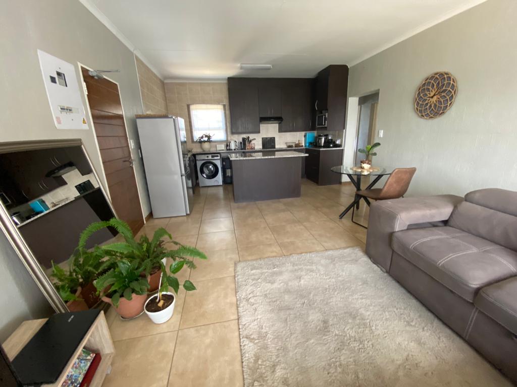 Victory Park Property Apartments / flats for sale in Victory Park