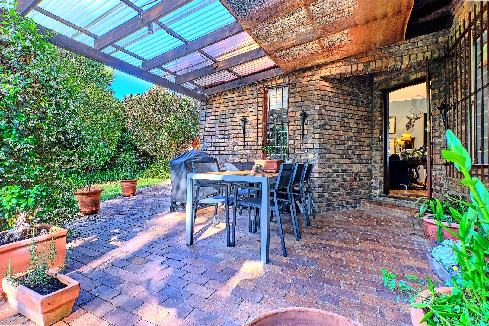 River Club, Sandton Property Property and houses to rent in River