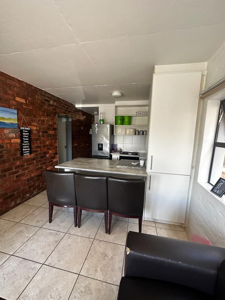 2 Bedroom Apartment / flat for sale in Brooklyn C208 Palm Springs 2a