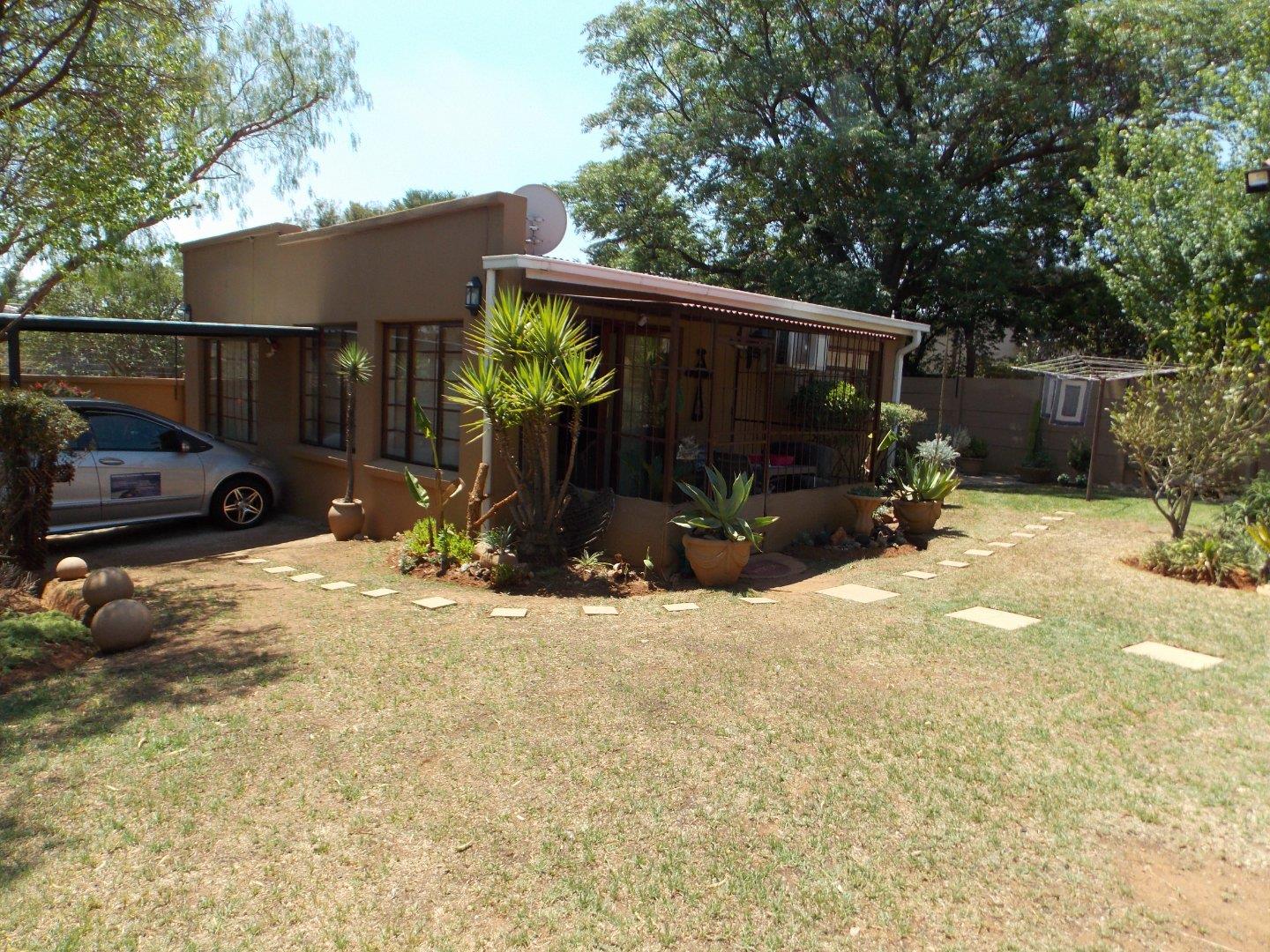 3 Bedroom House for sale in Heidelberg Central P24113519533