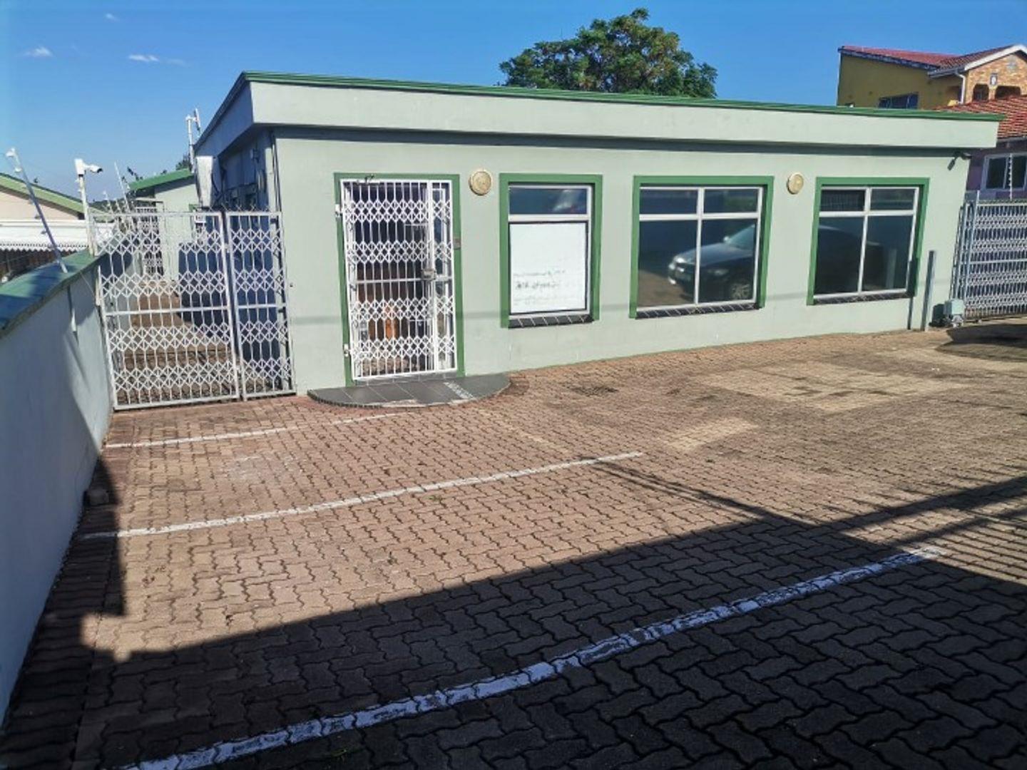 4 Bedroom House for sale in Croftdene P24113521047