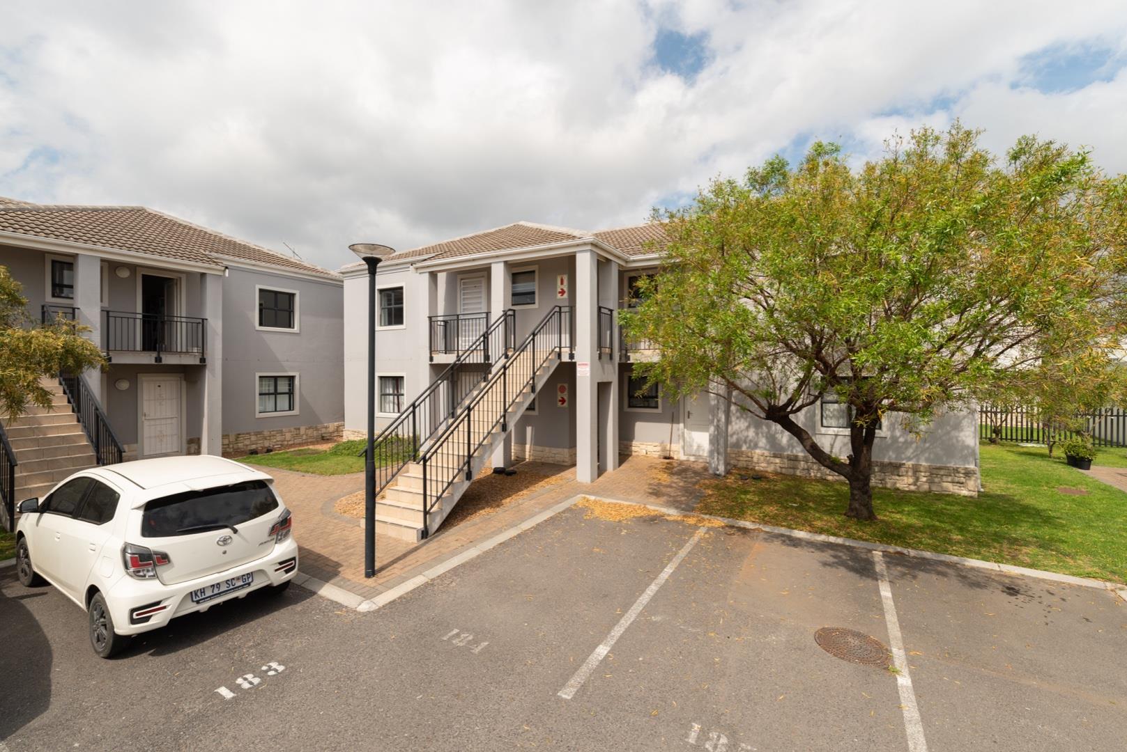 2 Bedroom Apartment / flat for sale in Heritage Park 92 Somerset