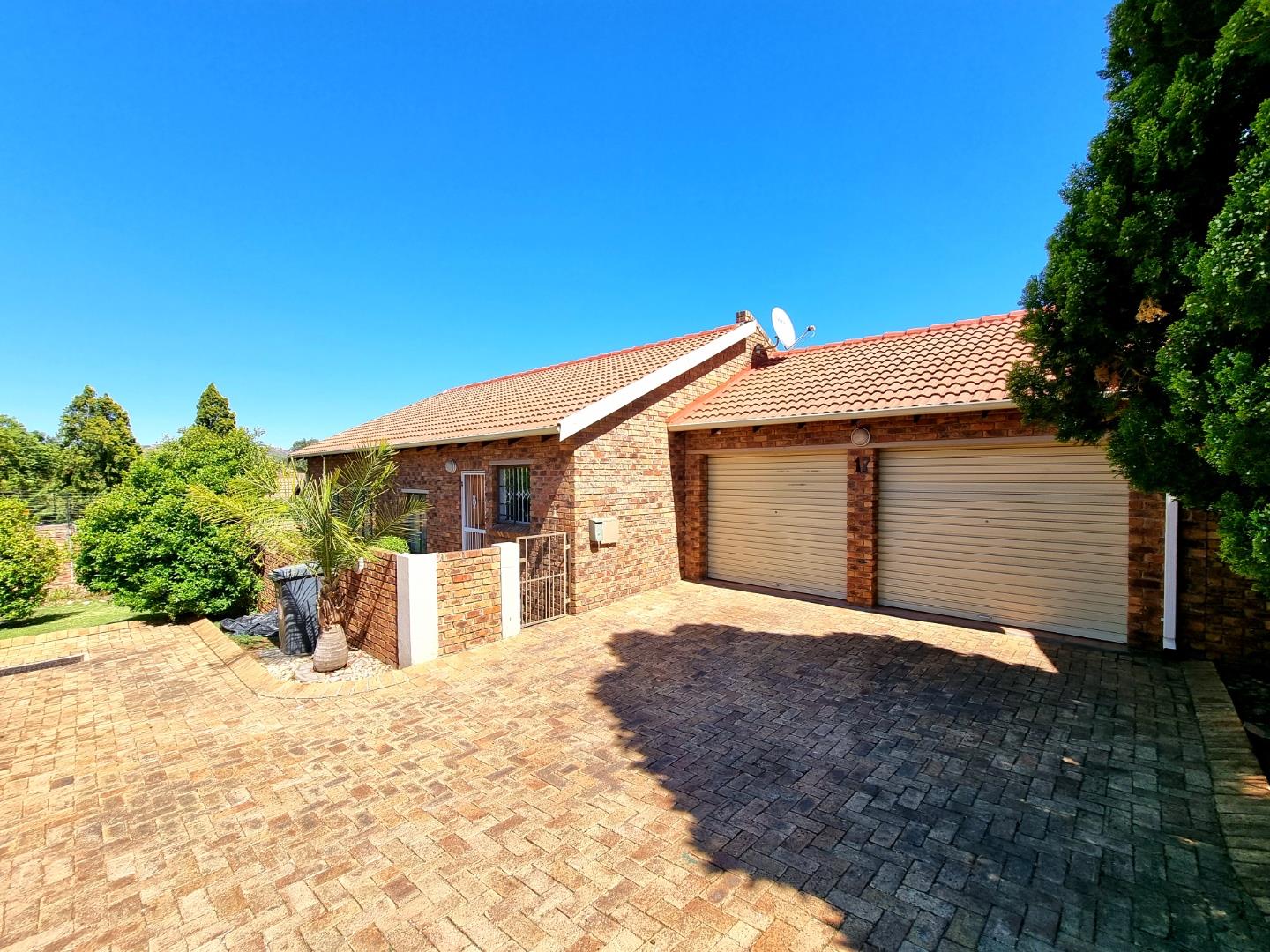 Townhouses for sale in Roodepoort Roodepoort Property Property24