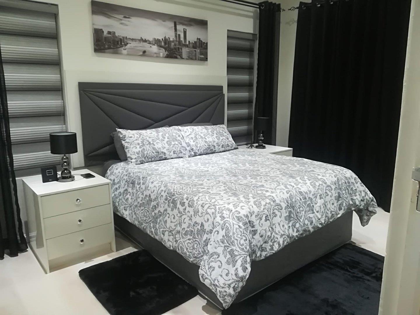 5 Bedroom House for sale in Mackenzie Park P24113522300