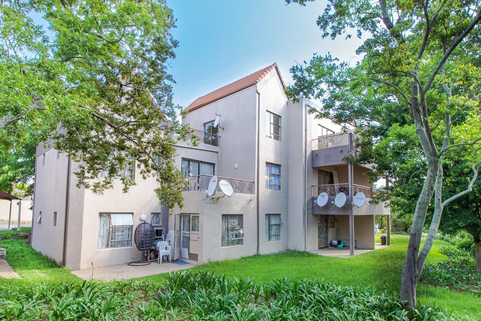 Halfway Gardens Property Property and houses for sale in Halfway