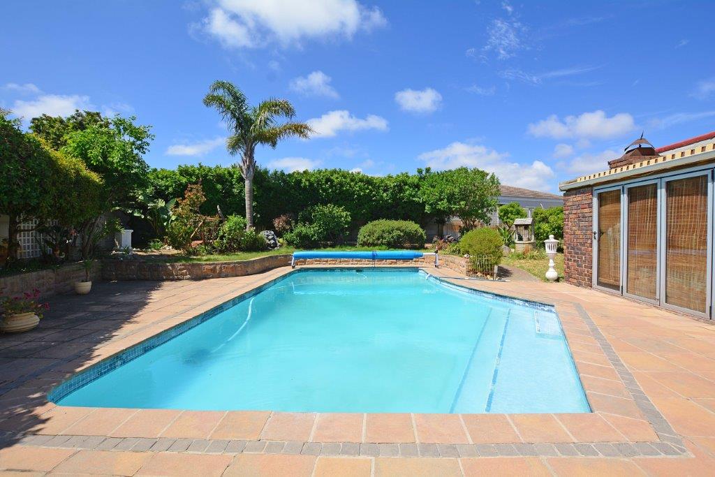 Flamingo Vlei Property Houses for sale in Flamingo Vlei