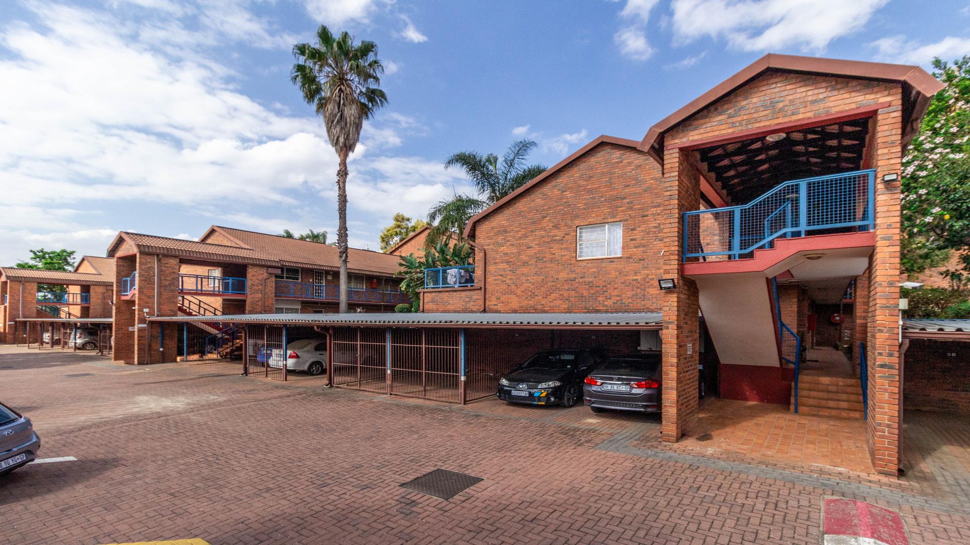 2 Bedroom Apartment / flat for sale in Windsor East P24114432792