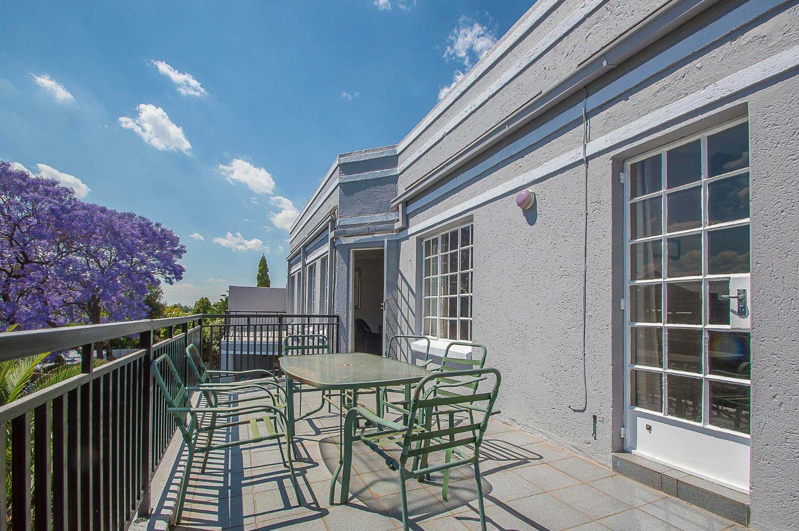 3 Bedroom Apartment / flat for sale in Morningside P24113527309