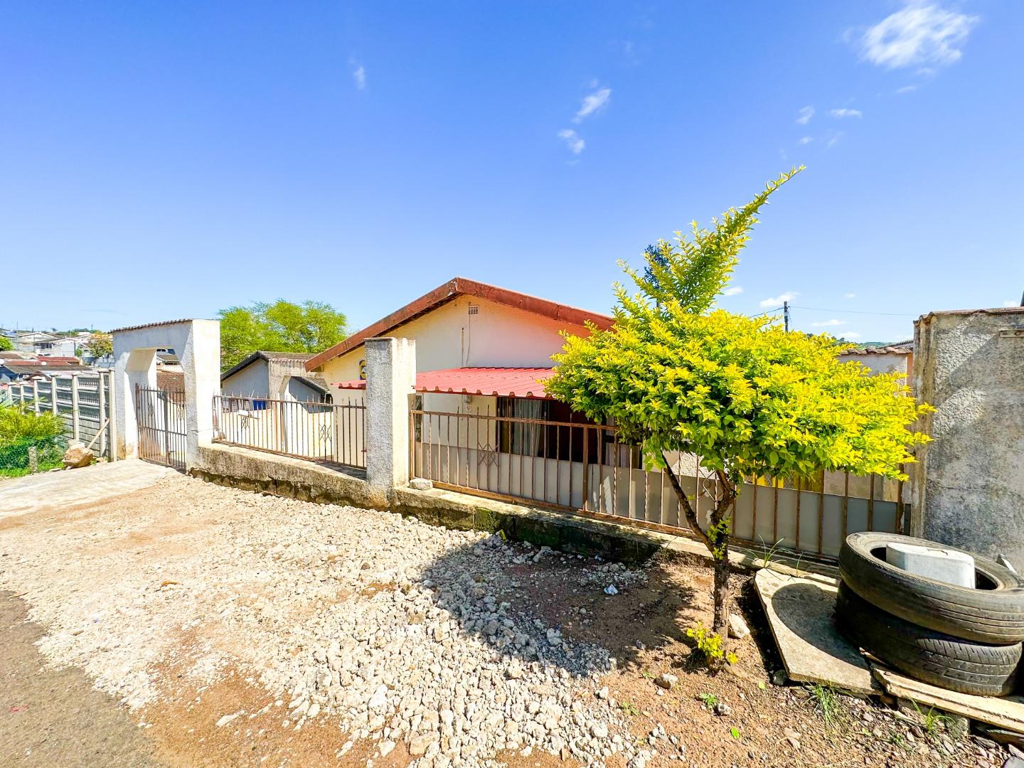 Brookdale Property Property and houses for sale in Brookdale