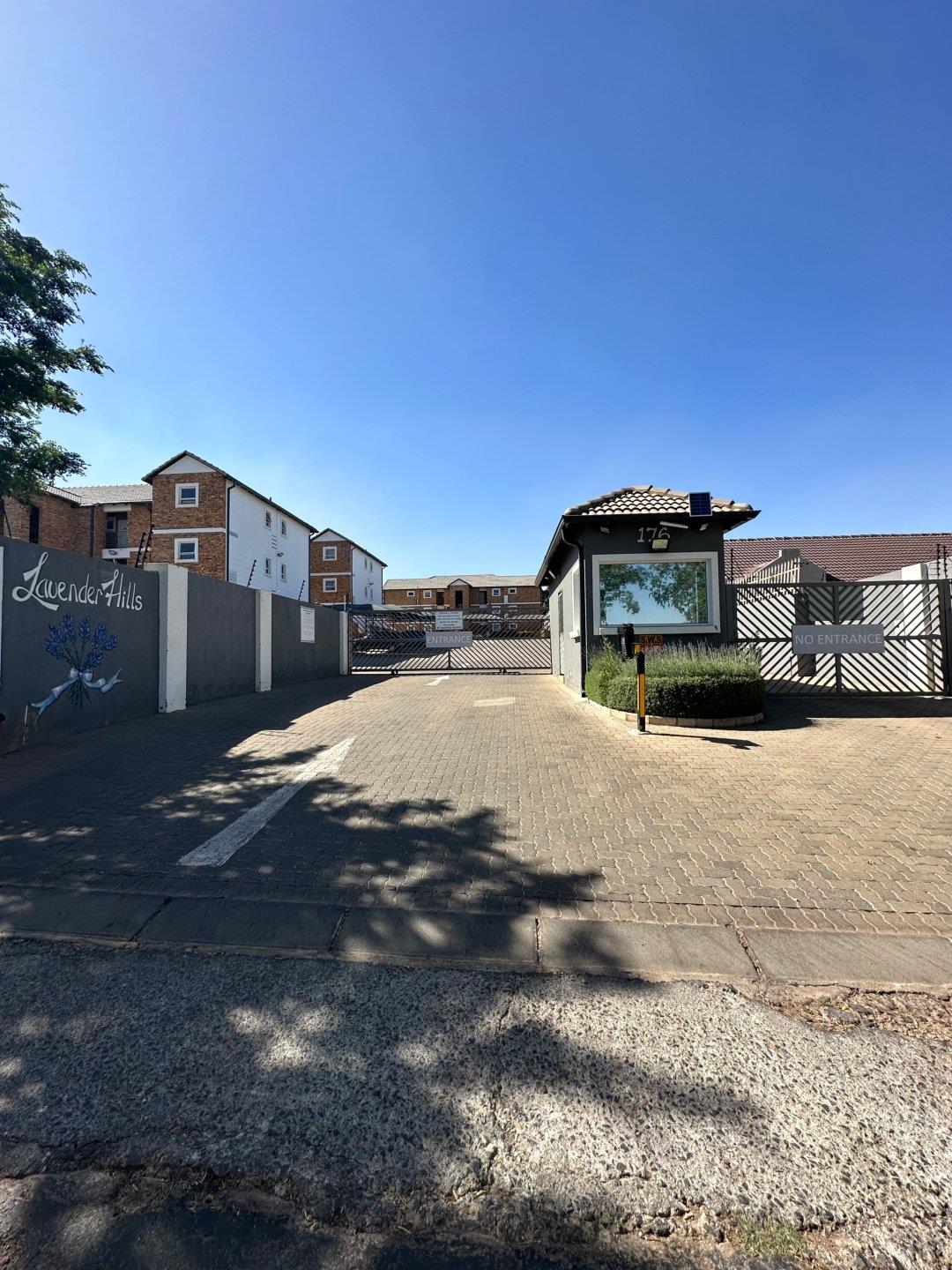 2 Bedroom Townhouse for sale in Union 128 Jacoba Road P24113527960