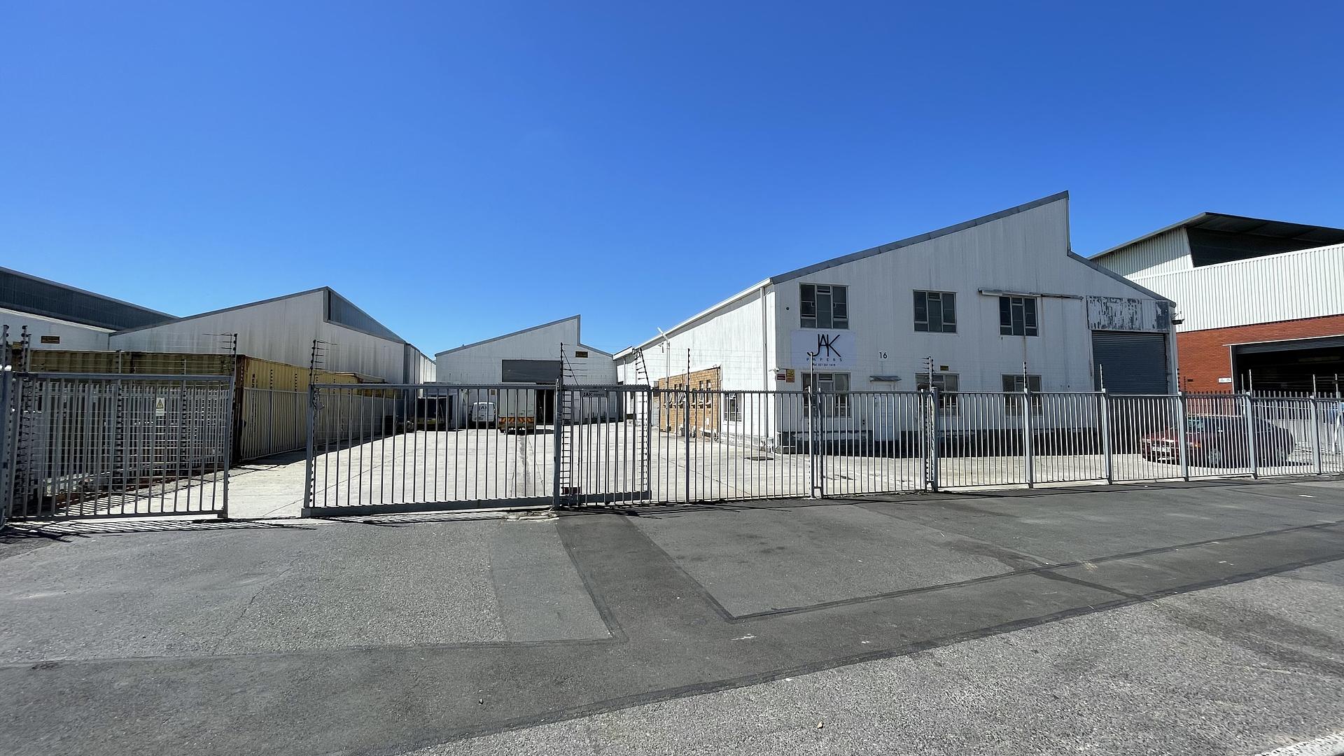 Montague Gardens Property Property and houses to rent in Montague