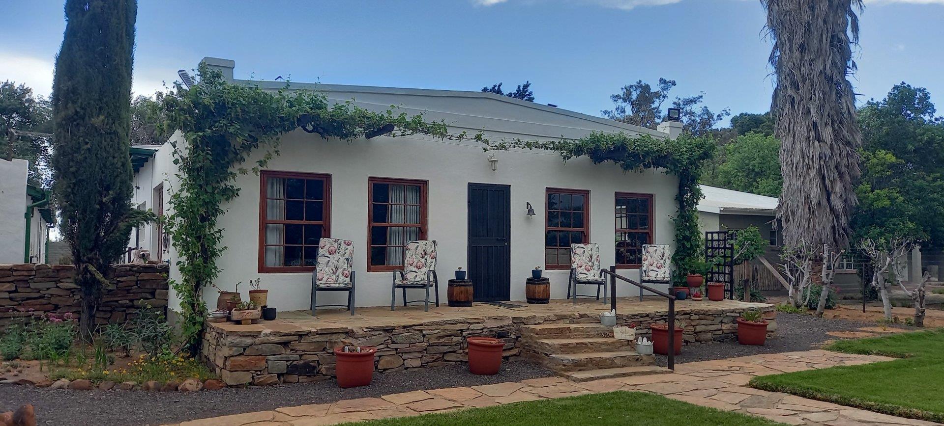 3 Bedroom House for sale in Loxton 3 Beaufort Street P24113530393