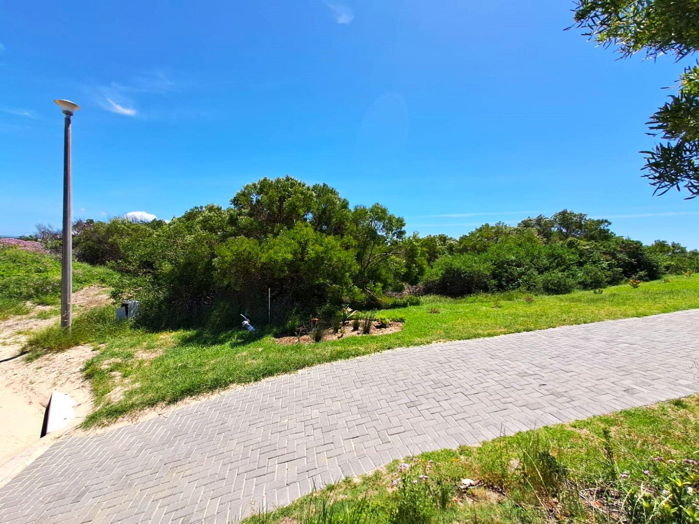 Paradise Beach, Jeffreys Bay Property Property and houses for sale in