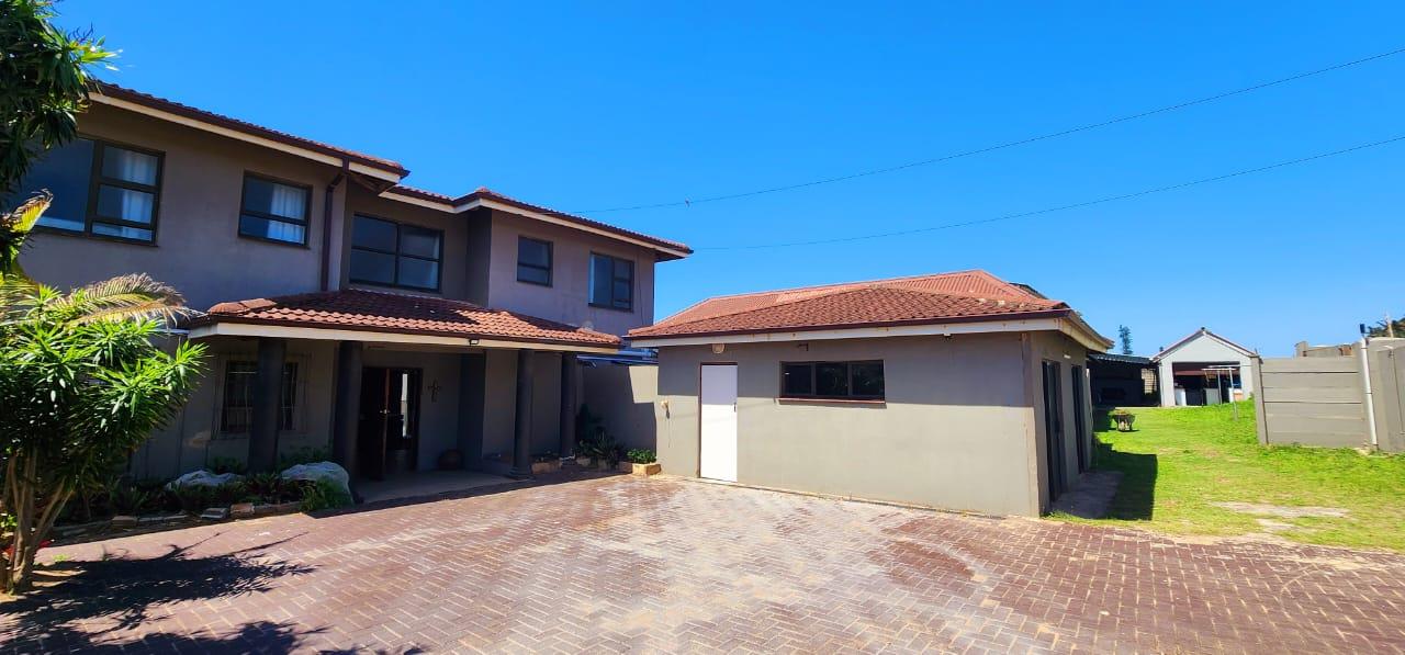 Commercial property for sale in Hibberdene P24113532477