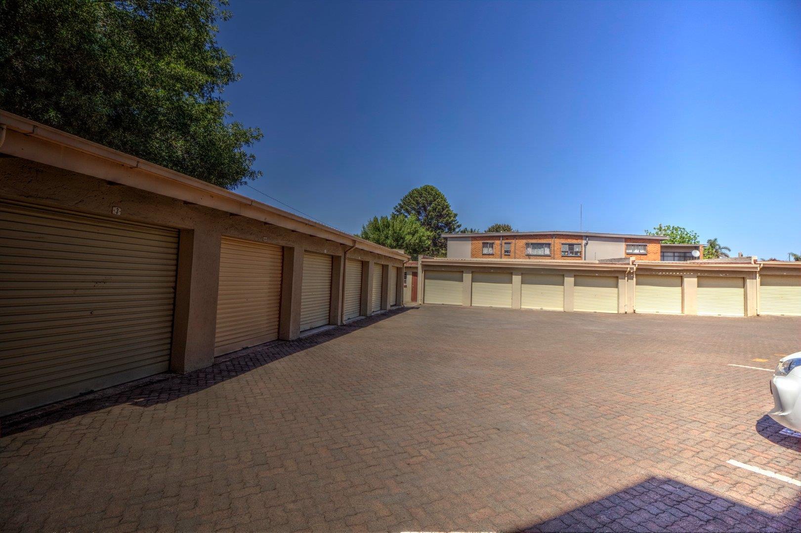 Townhouses for sale in Kempton Park Kempton Park Property