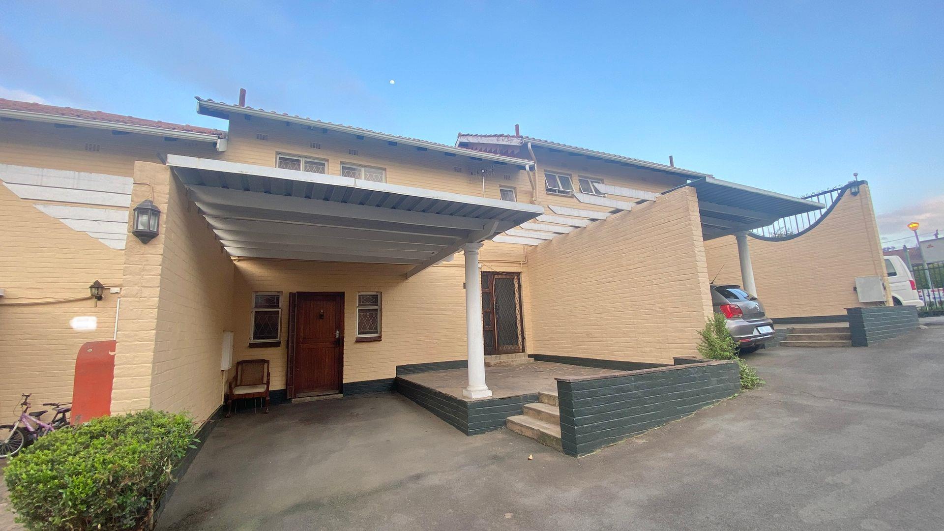 Clarendon Property Property and houses for sale in Clarendon