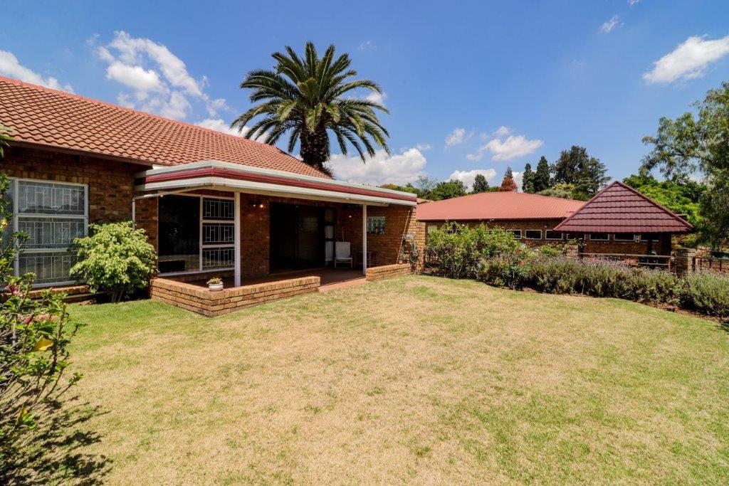 Olivedale Property Property and houses for sale in Olivedale