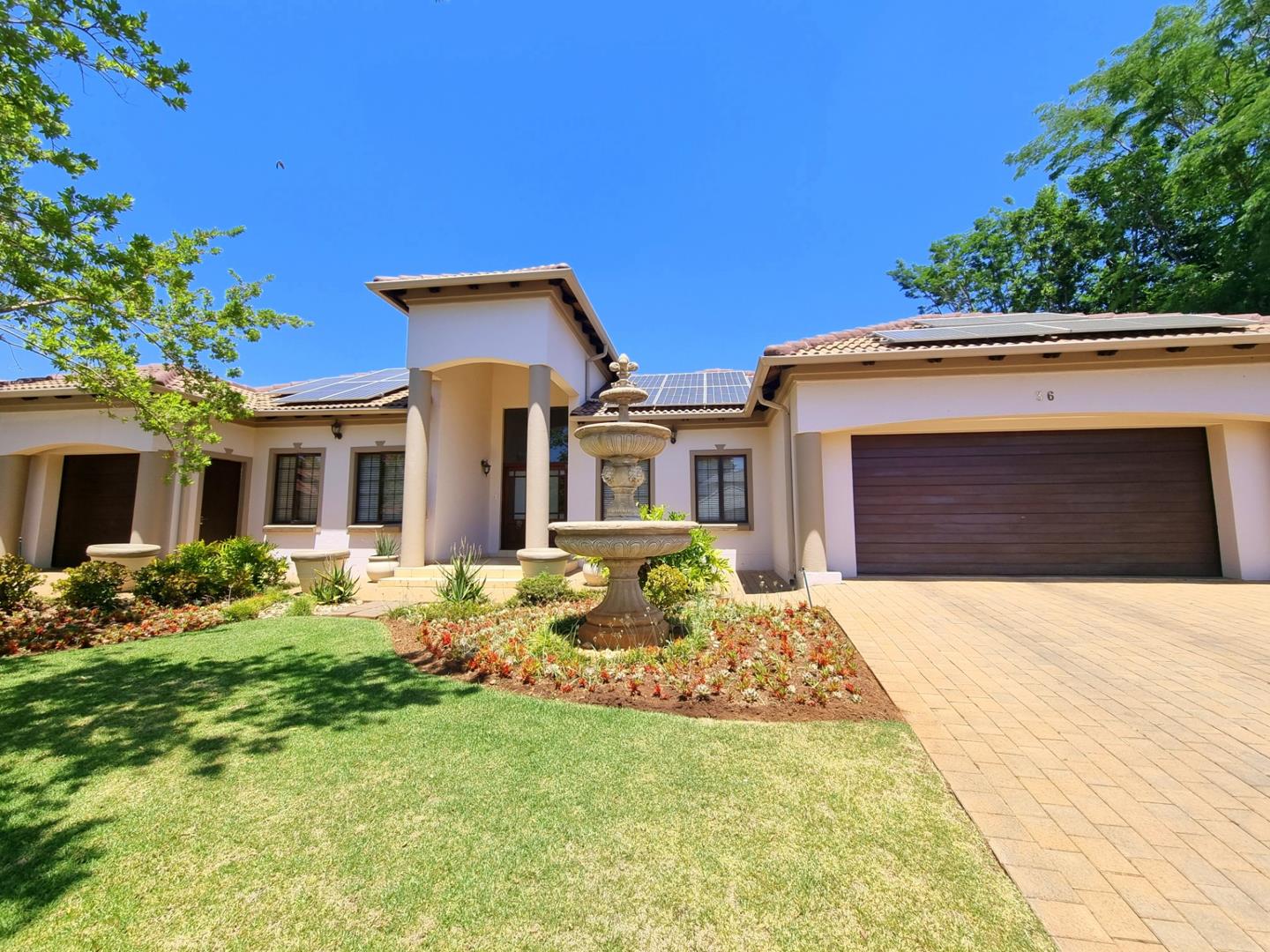 3 Bedroom House for sale in Midstream Estate P24113538278