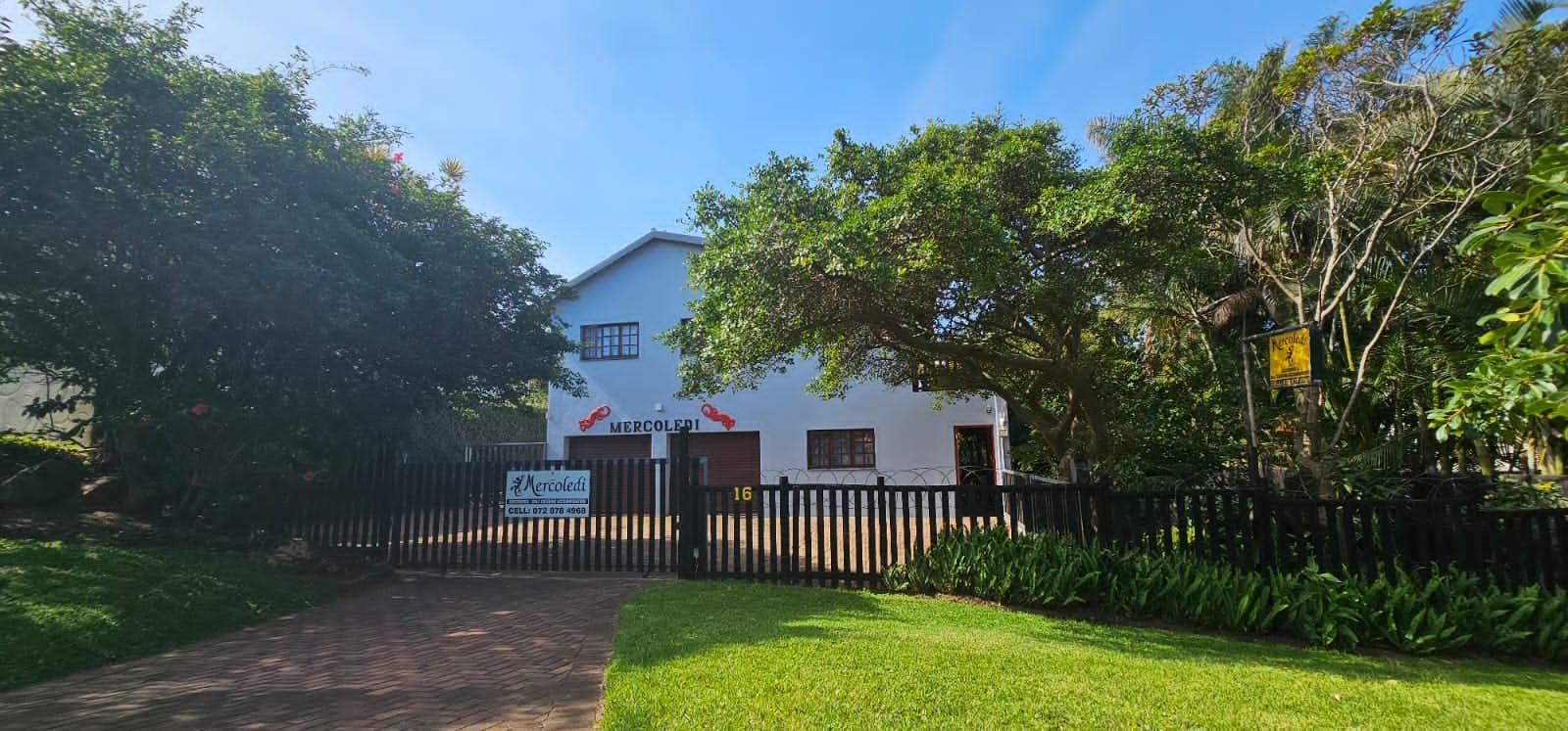 6 Bedroom House for sale in Scottburgh Central P24113539959