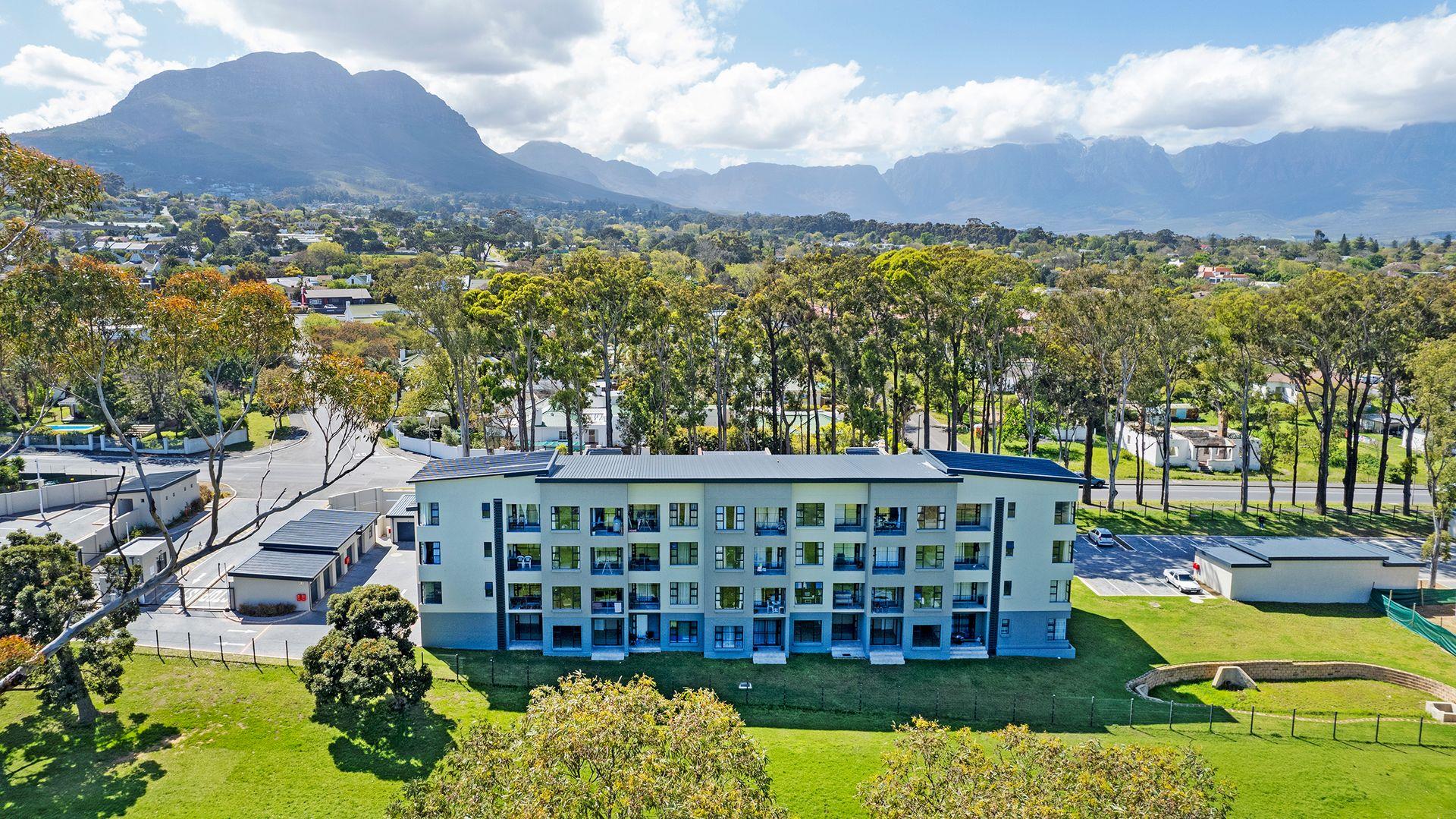 Property and houses for sale in Strand Strand Property