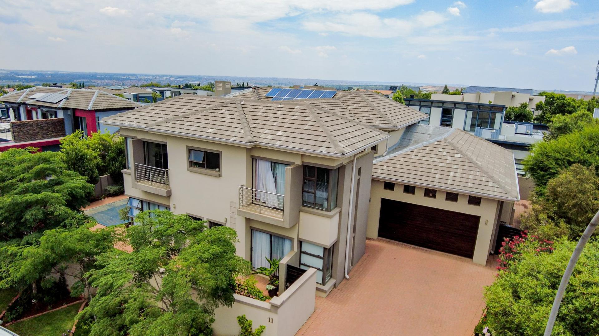 5 Bedroom House for sale in Midstream Hill Estate P24113540714