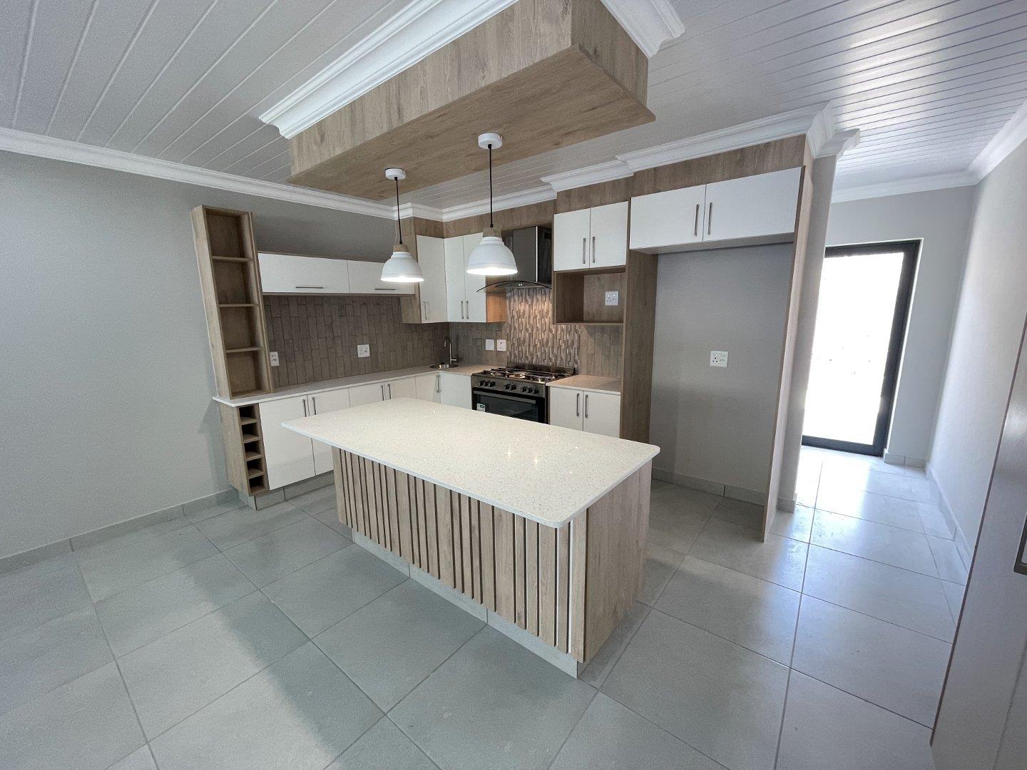 Island View, Mossel Bay Property Property and houses for sale in