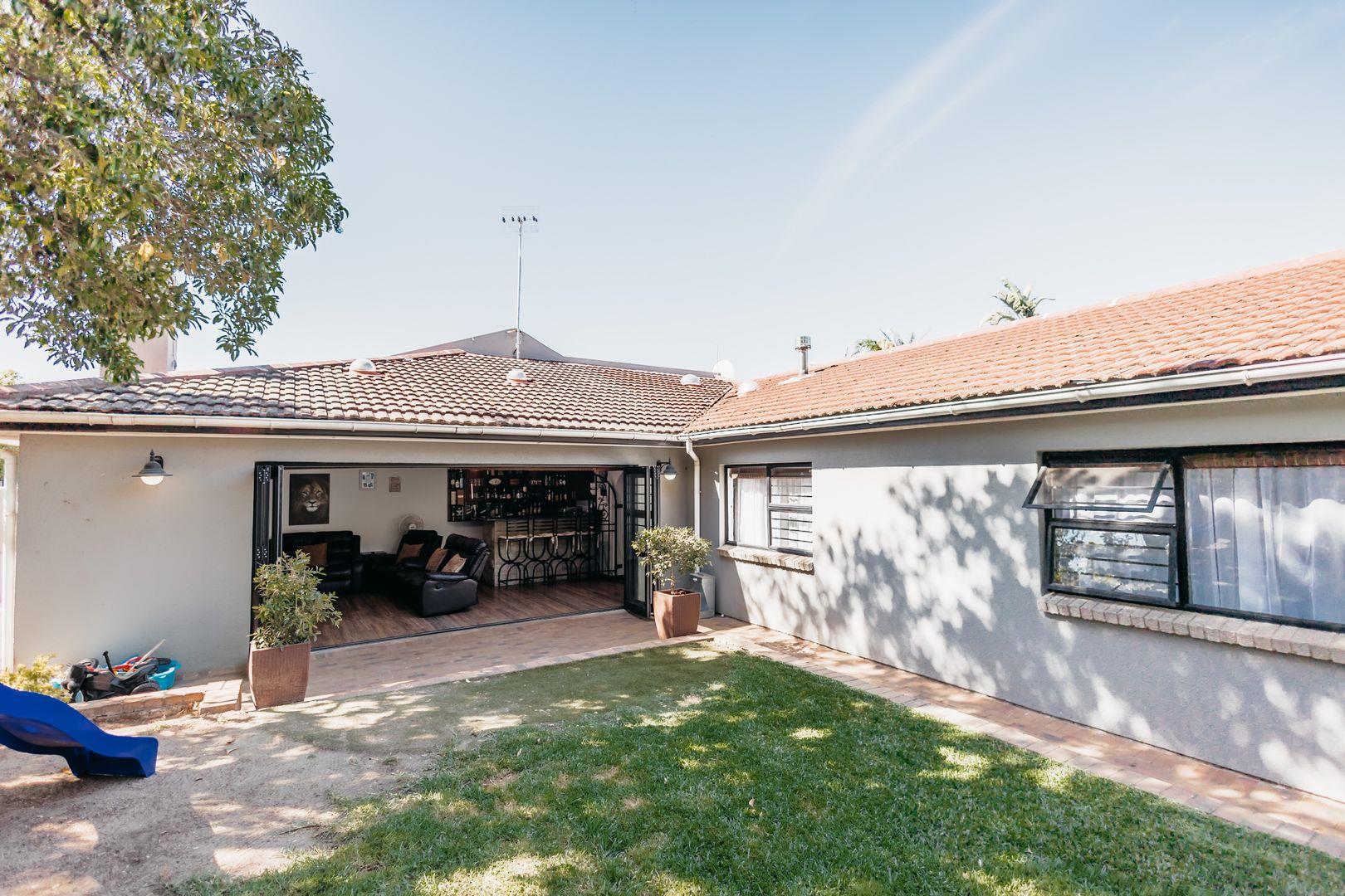 Aurora, Durbanville Property Property and houses for sale in Aurora