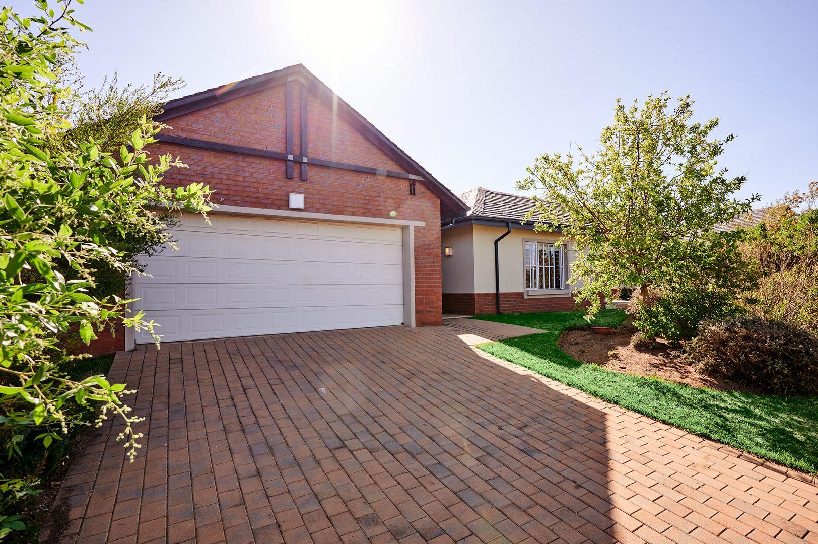 3 Bedroom House for sale in Waterfall Valley Mature Lifestyle Estate