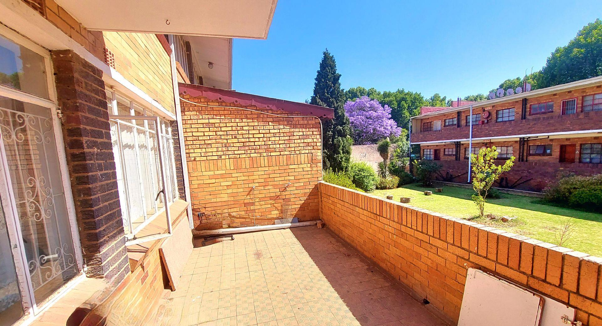 2 Bedroom Apartment / flat for sale in Benoni Central P24113544503