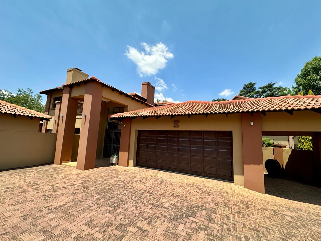 3 Bedroom House for sale in Three Rivers Proper P24113545978